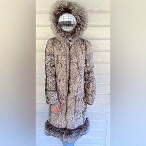 Oscar de la Renta Fox Print Silk Puffer Coat with Silver Fox Fur Trim